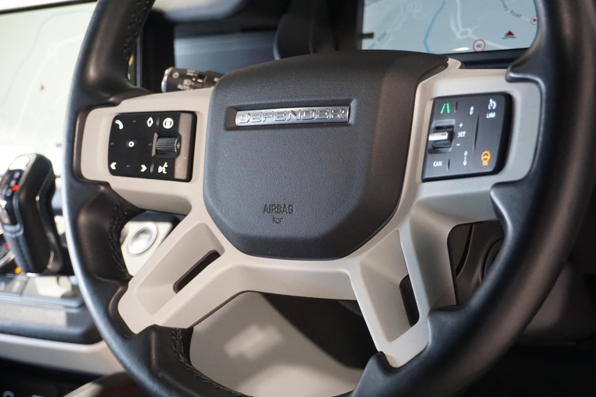 Land Rover Defender 90 3.0 D300 MHEV X-Dynamic HSE Hard Top SUV 3dr Diesel Auto 4WD SWB Euro 6 (s/s) (300 ps)